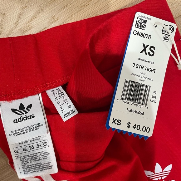 Adidas Originals Firebird TRACKSUIT in scarlet. Pants in XS / Jacket in size 2XS - Picture 10 of 11